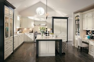 Lakewood cabinets